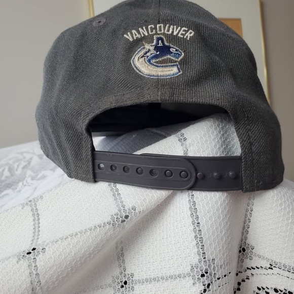 Vancouver Canucks Cap Adult one size - Picture 4 of 4